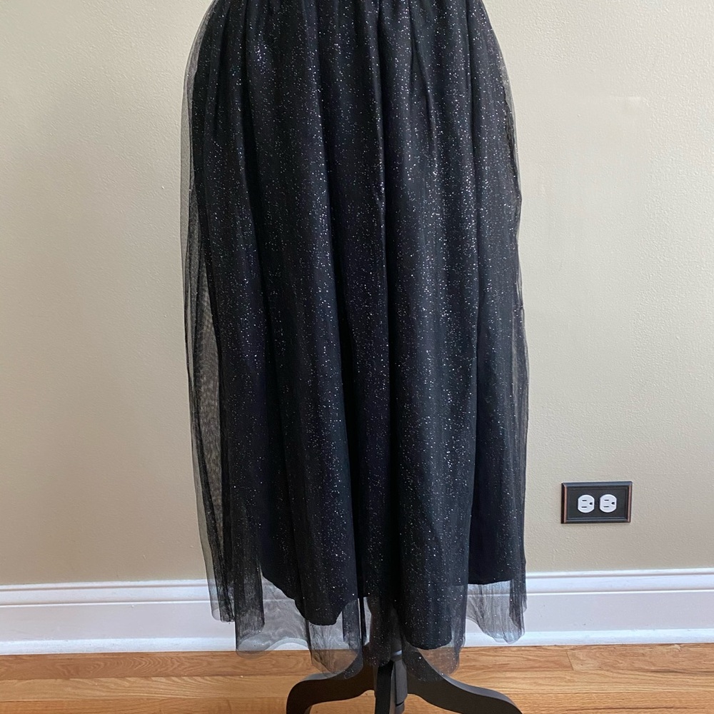 Cat & Jack Black shimmering skirt